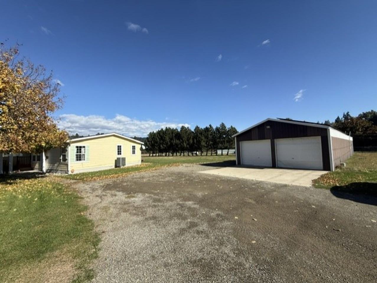 1781 Nelson Siding Rd - Photo 2 of 22