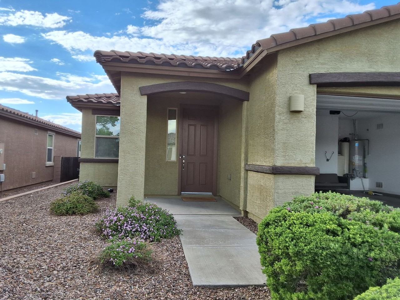 12185 N Meditation Dr - Photo 3 of 30