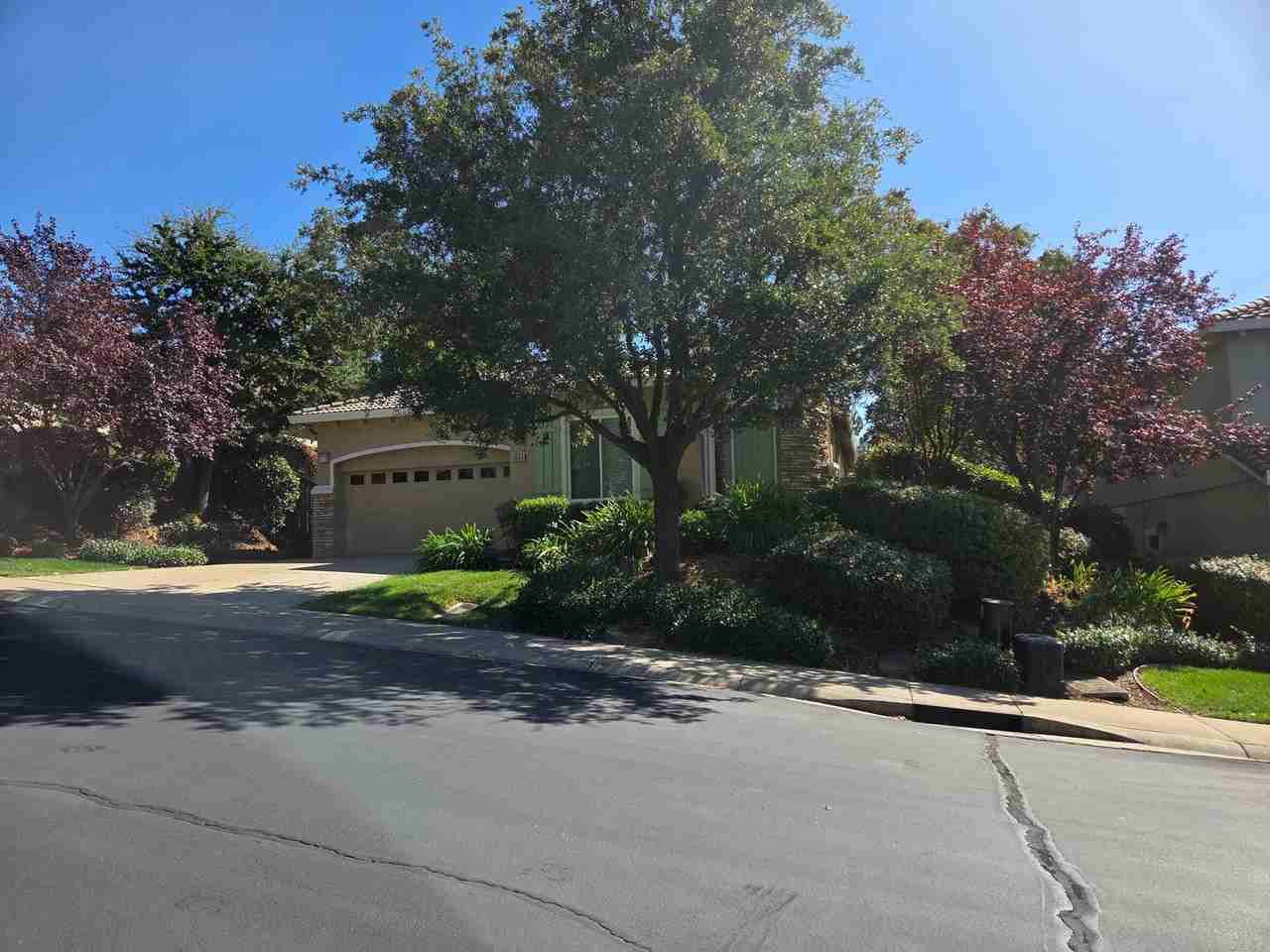 8046 Marigola Dr - Photo 2 of 22