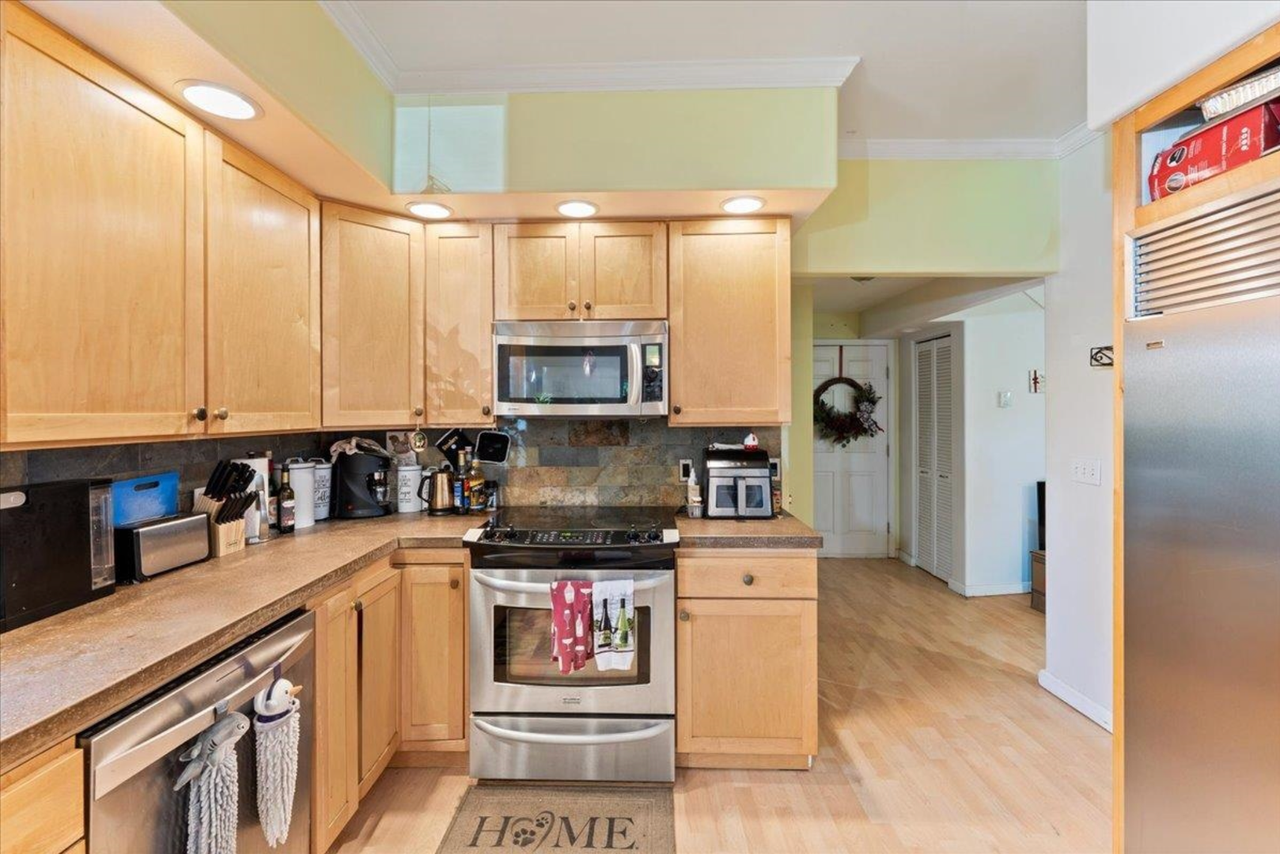 1140 Erimar St - Photo 5 of 30