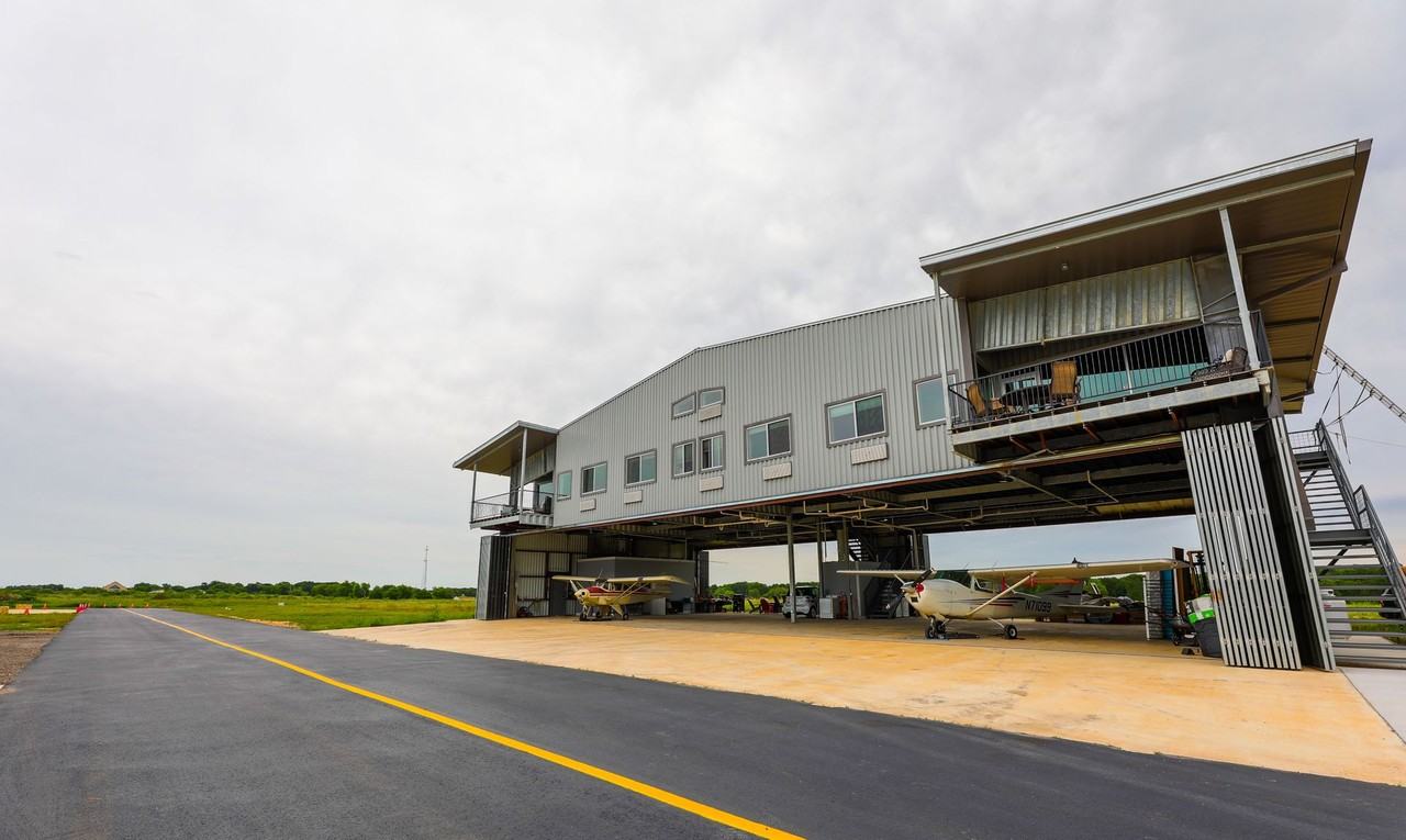 Unique Airfield Living in Salado | 2 Bedrooms, 2 Bathrooms - Photo 3 of 35