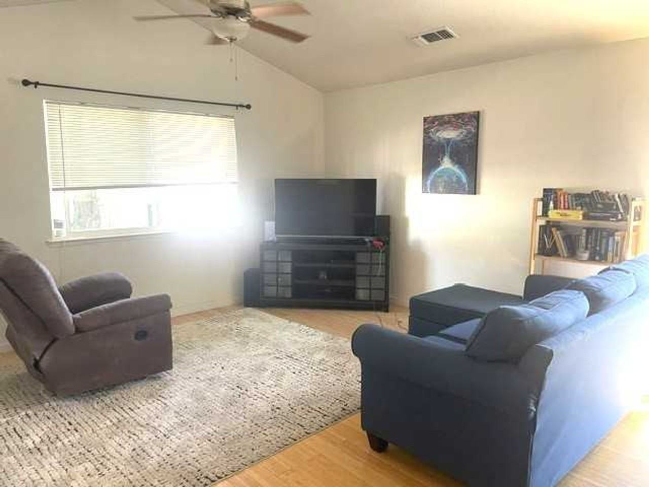 116 Highlands Ct - Photo 7 of 13