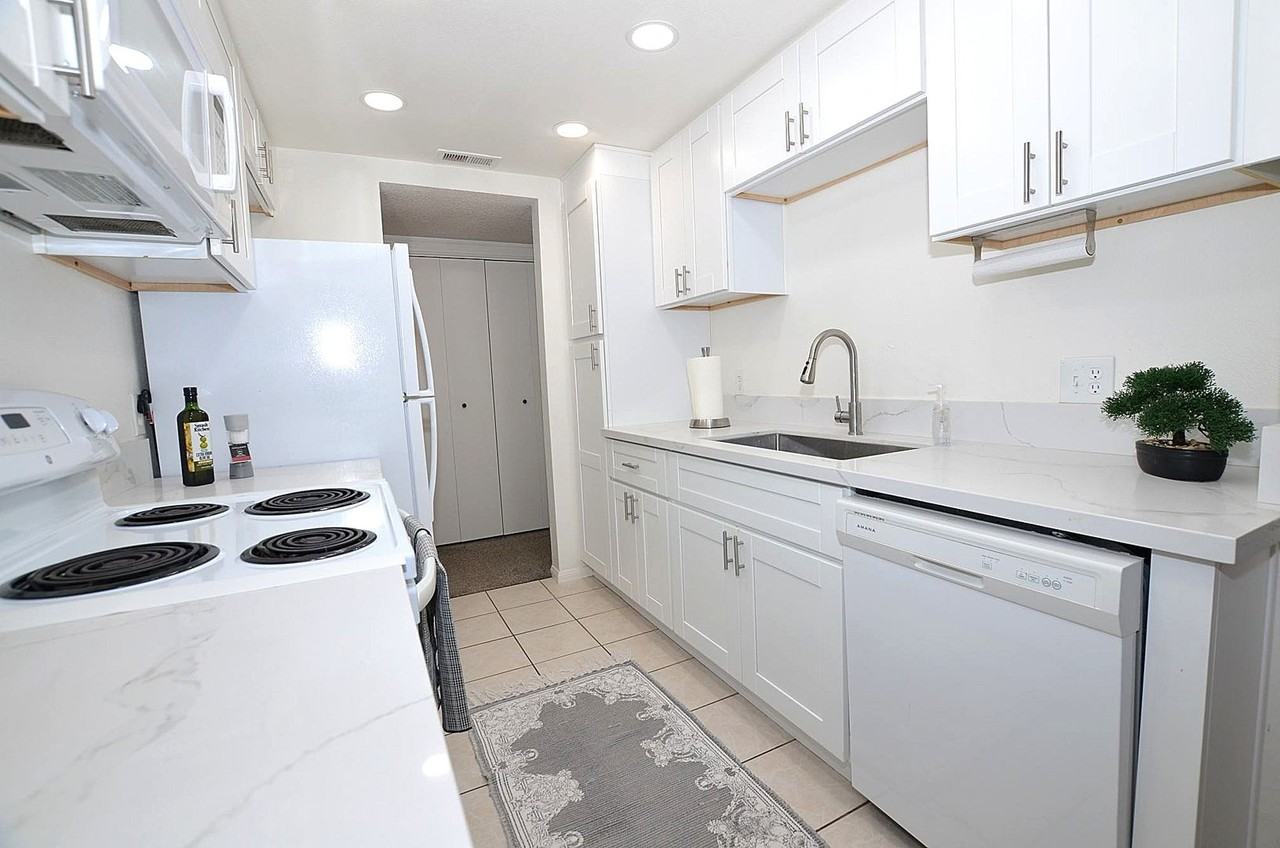 333 Orange Ave #41 - Photo 3 of 37