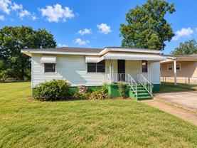 2720 Parklawn Ave Sw - Photo 1 of 1