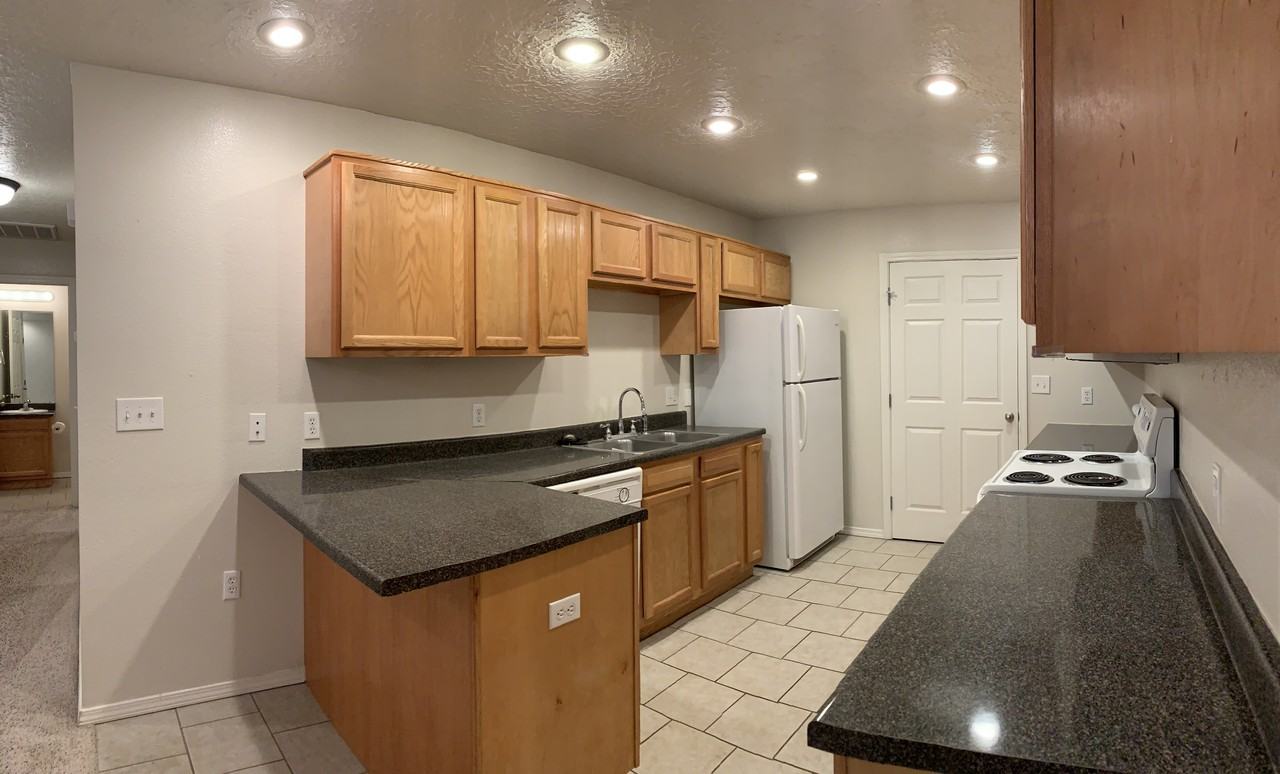 MLK Apts, LLC - 1825 #1825APTC - Photo 3 of 9