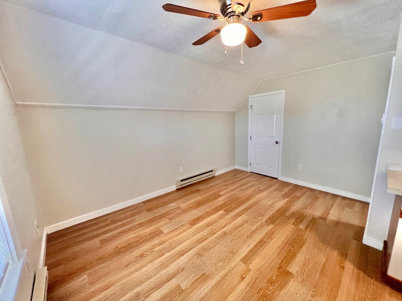 412 Rantoul St #412-2 - Photo 3 of 8