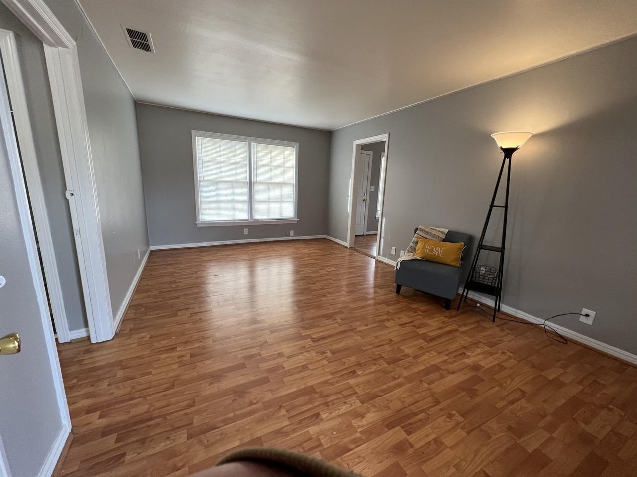 4330 Boren Ave #1 - Photo 5 of 19