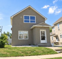 615 W 12th St #1 - Photo 1 of 1
