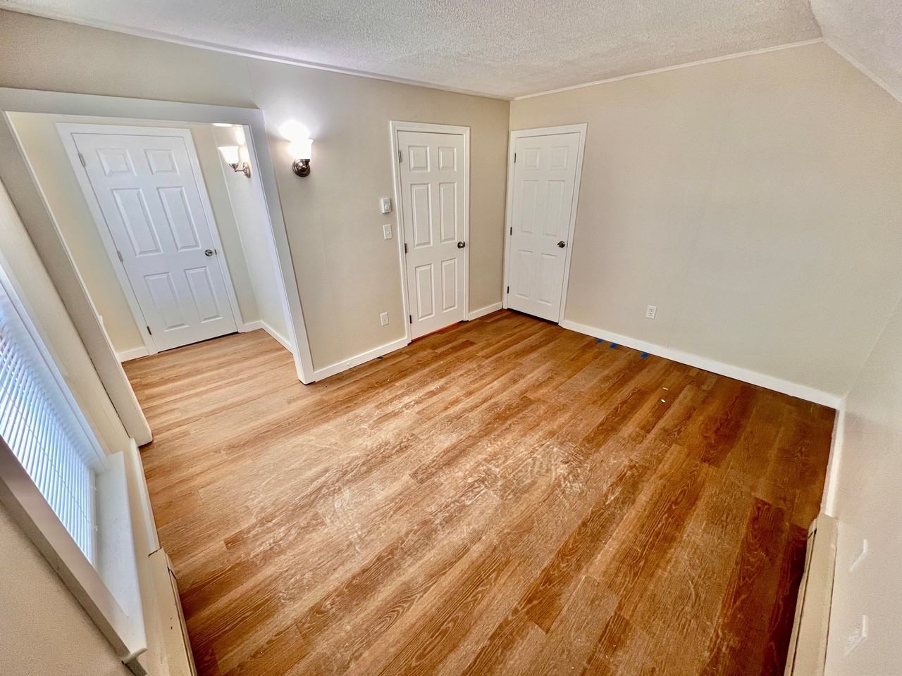 410-418 Rantoul Street - Photo 5 of 19