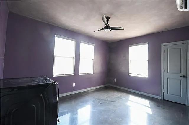 3402 Octavia Street - Photo 7 of 10