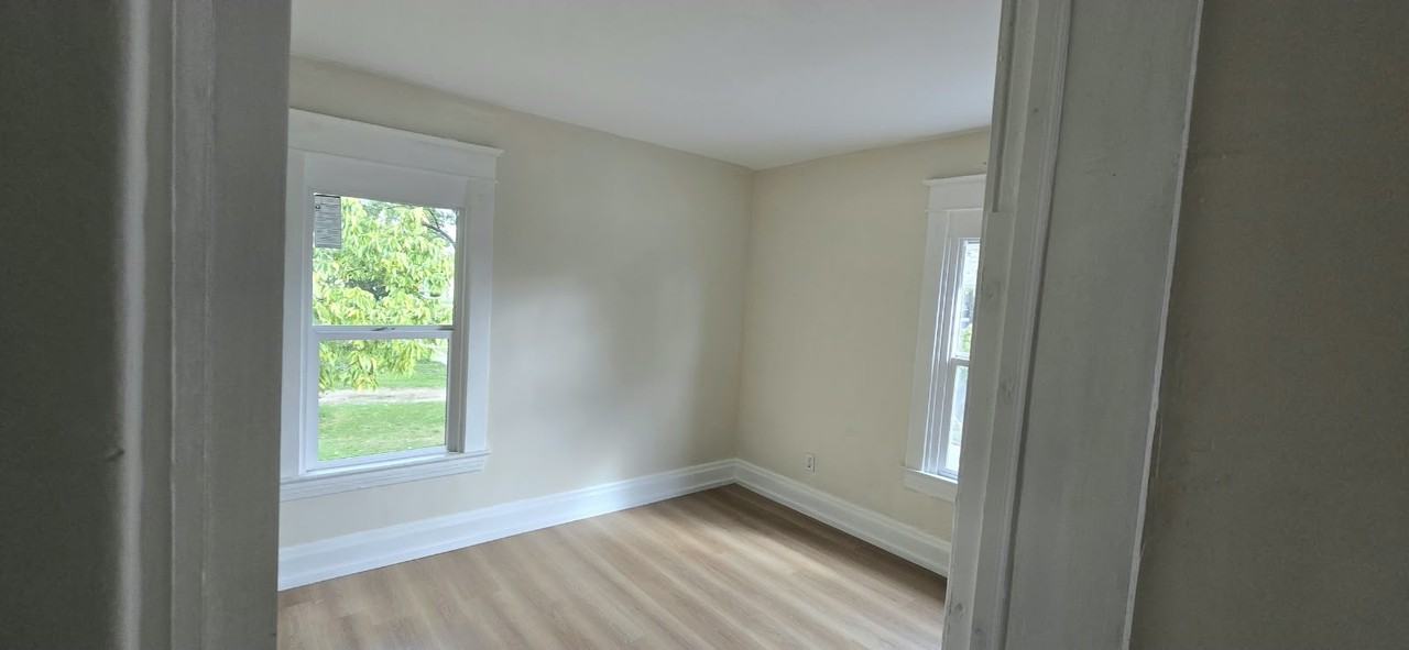 821 Blaine Ave #1 - Photo 3 of 13