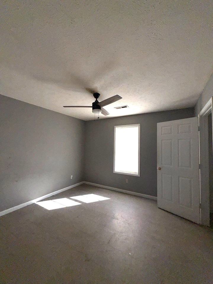 445 Josephine Drive - Photo 2 of 5