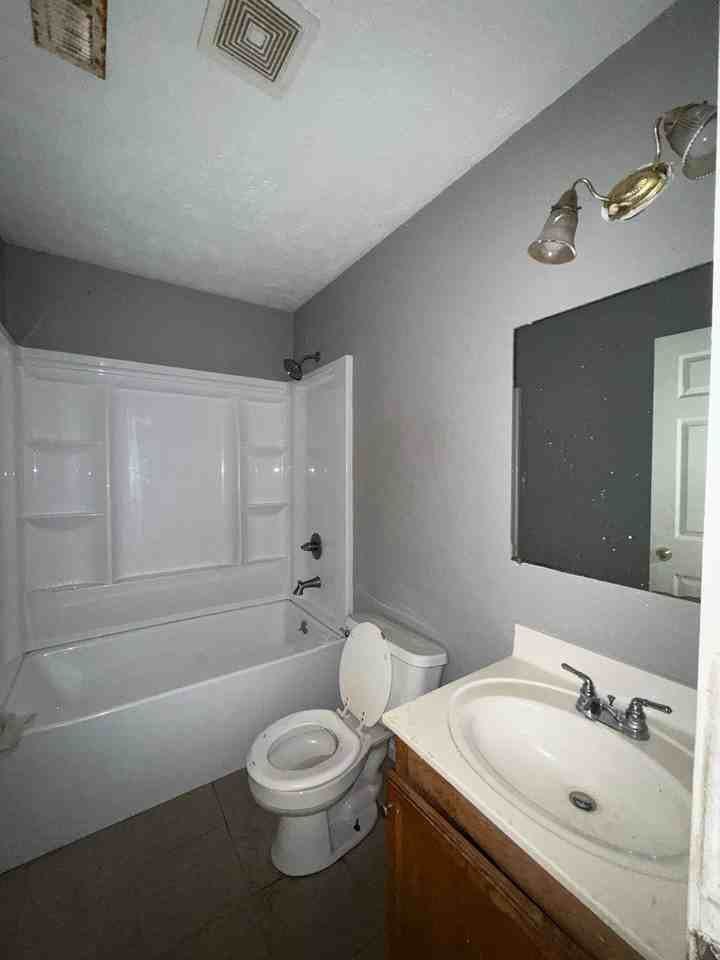 445 Josephine Drive - Photo 3 of 5