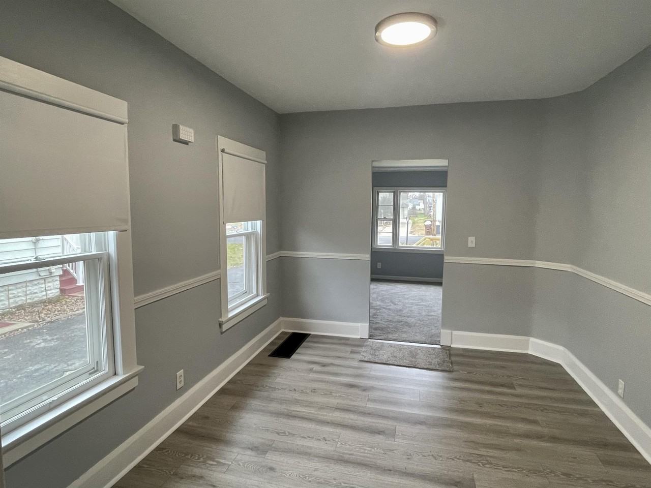 235 Meadowbrook Avenue - Photo 4 of 10