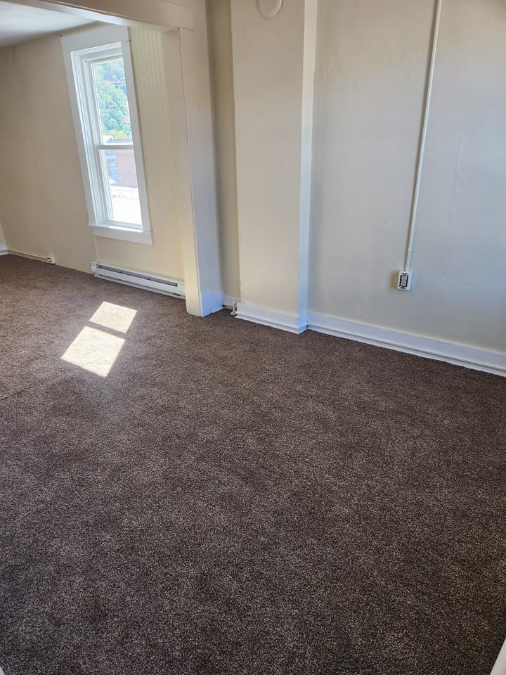 104 North Main Street, Keyser WV 26726 - Photo 6 of 10
