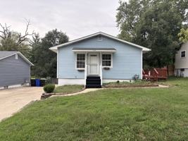 featured image of 104 Madison Dr #1
