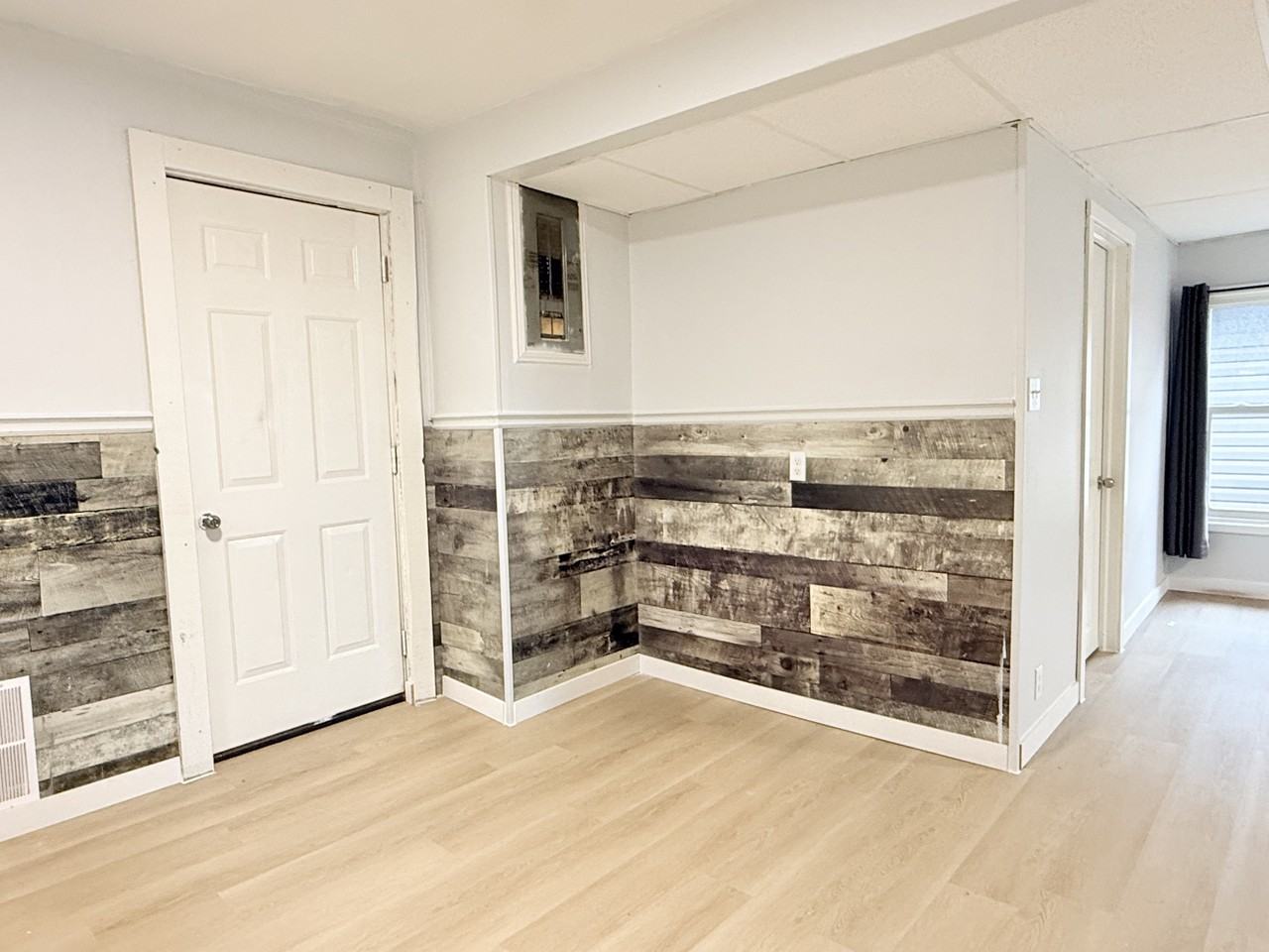 1011 Albert Rd - Photo 3 of 12