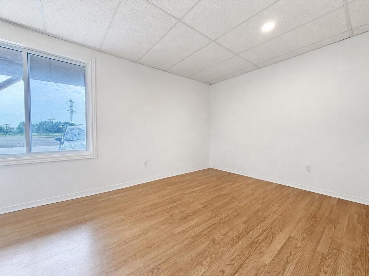 433 Elmstead Road - Photo 5 of 9