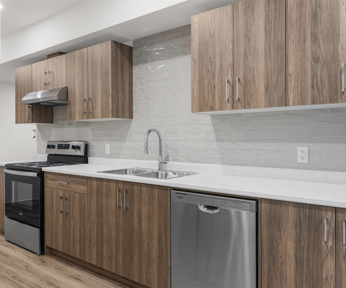 185 Randolph Avenue - Photo 7 of 18