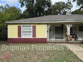 3811 PARKWOOD ST - Photo 1 of 1
