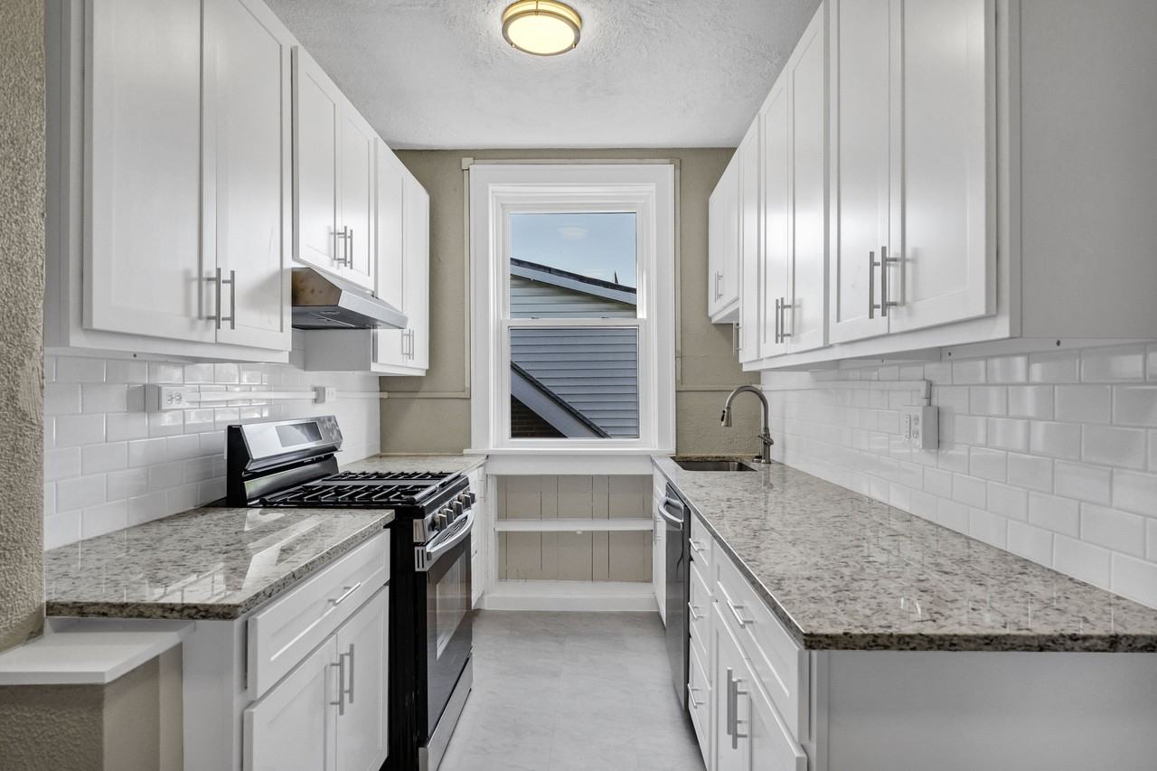 4003 Humphrey Street - Photo 7 of 29