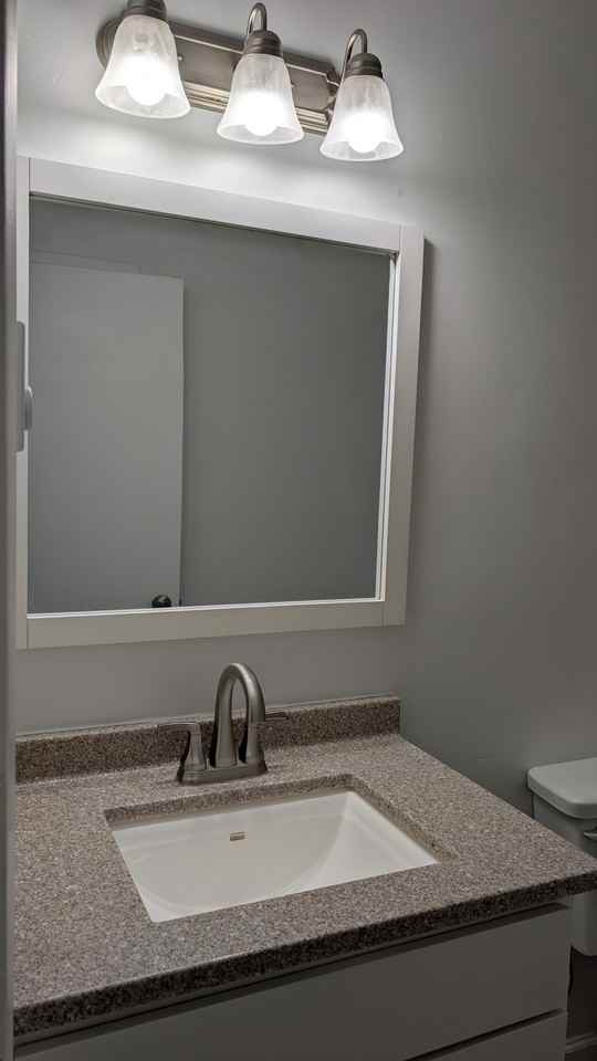 1133 Dunaway Street - Photo 4 of 11