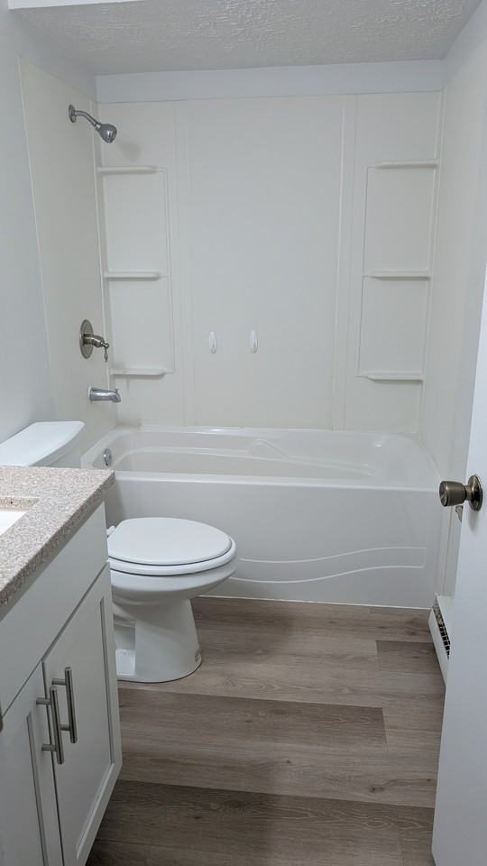 1133 Dunaway Street - Photo 5 of 11