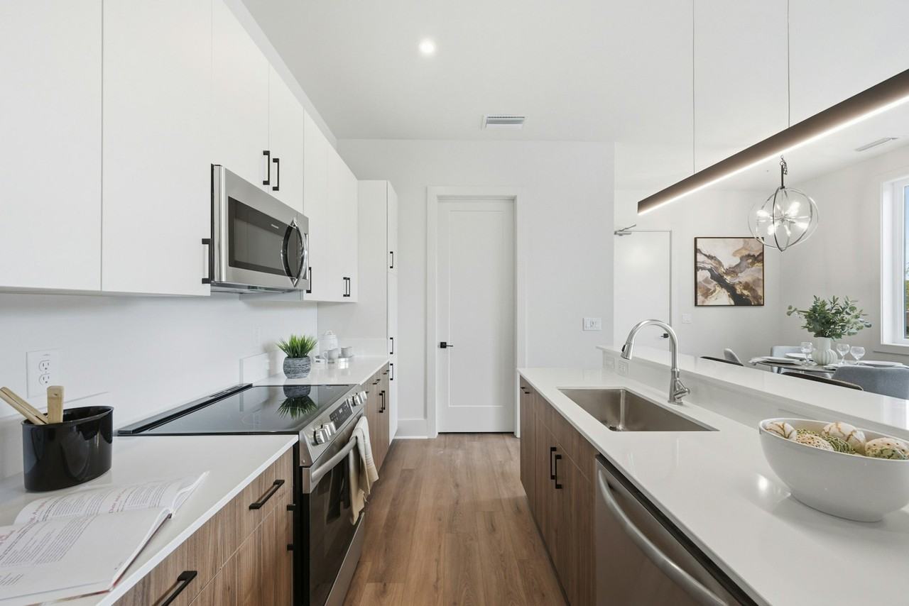 2730 Wakefield Pines Drive, Unit 101 - Photo 2 of 39