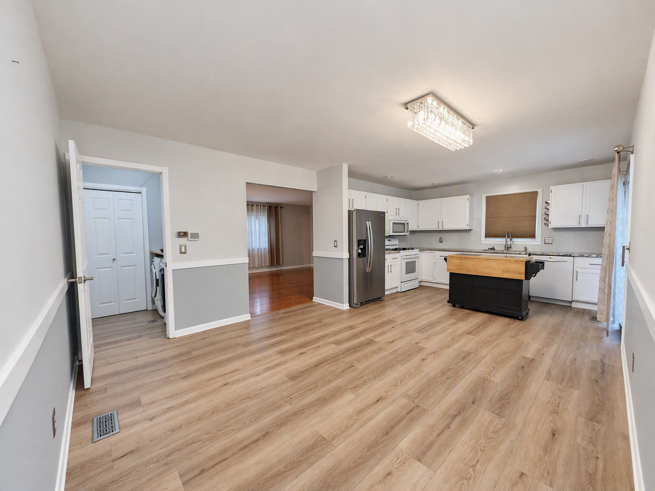 1800 Paddington Ave - Photo 5 of 29