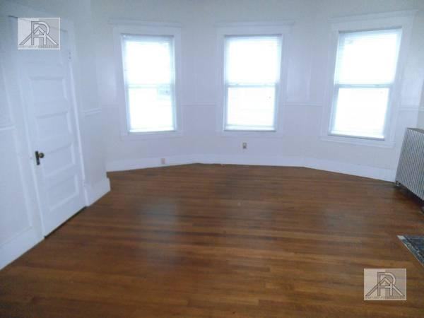 9 Manchester Rd - Photo 4 of 5