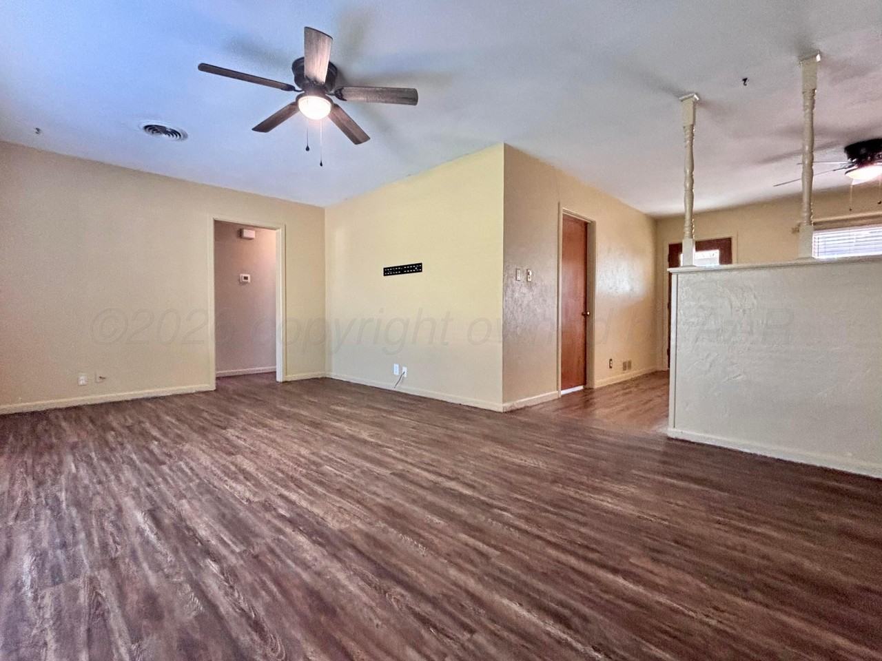 2913 Comanche St - Photo 2 of 23