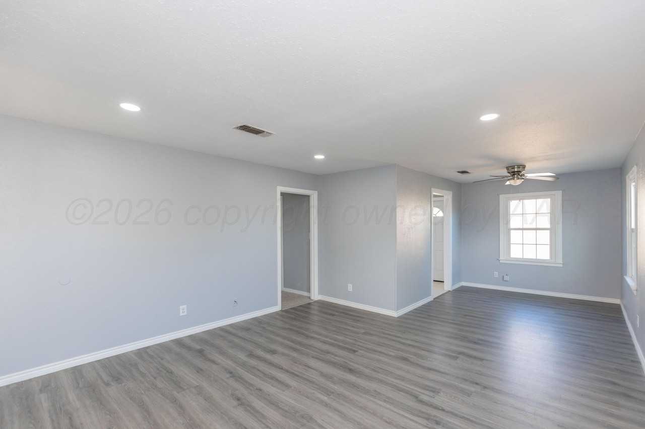 4000 S Lipscomb St - Photo 4 of 25