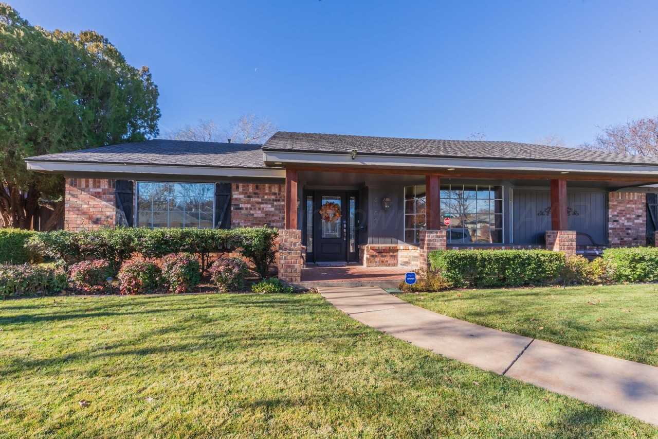 3700 Huntington Dr - Photo 3 of 45