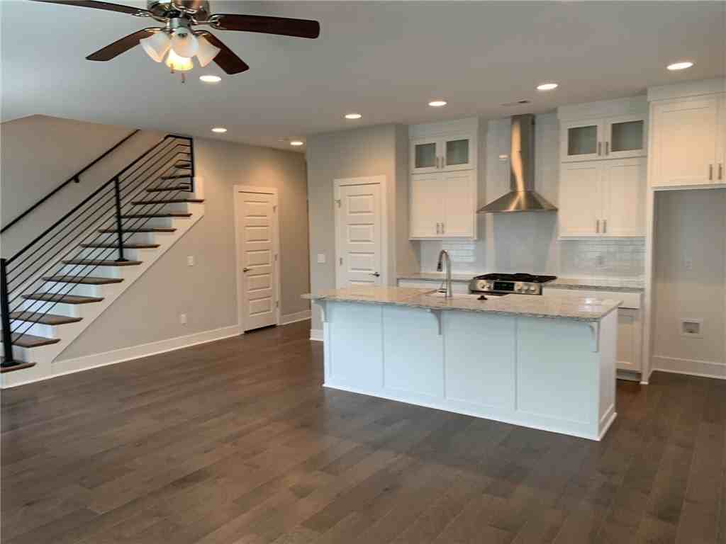 2383 E Amherst Aly - Photo 5 of 22
