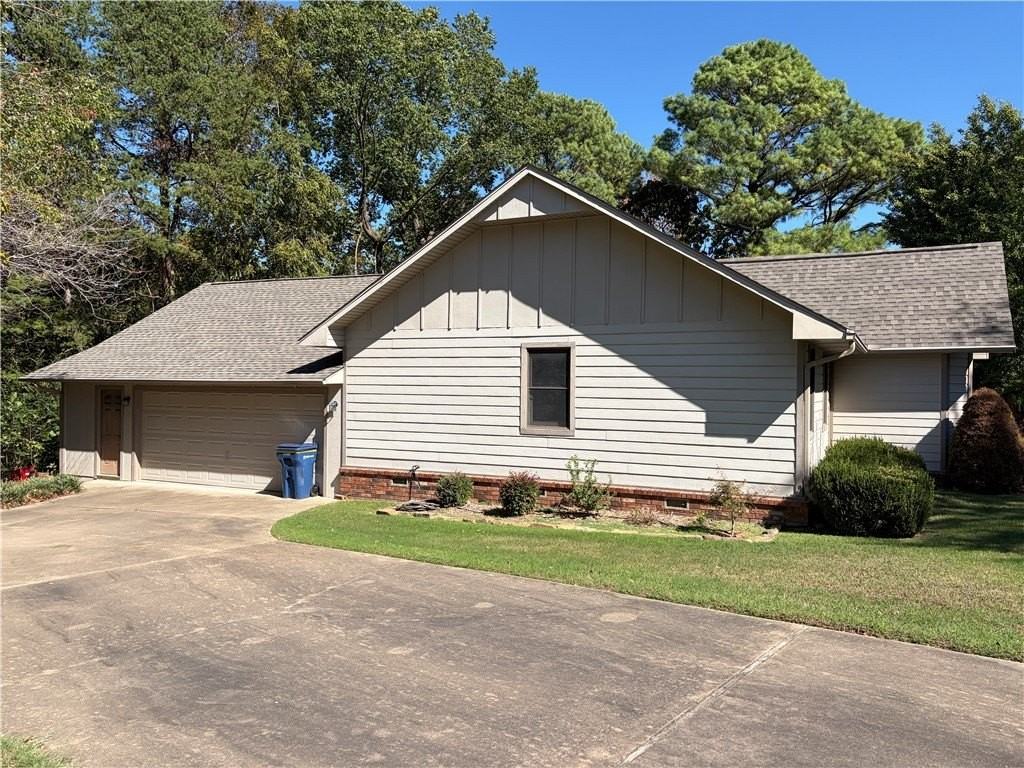 1505 Holly Pl - Photo 6 of 22