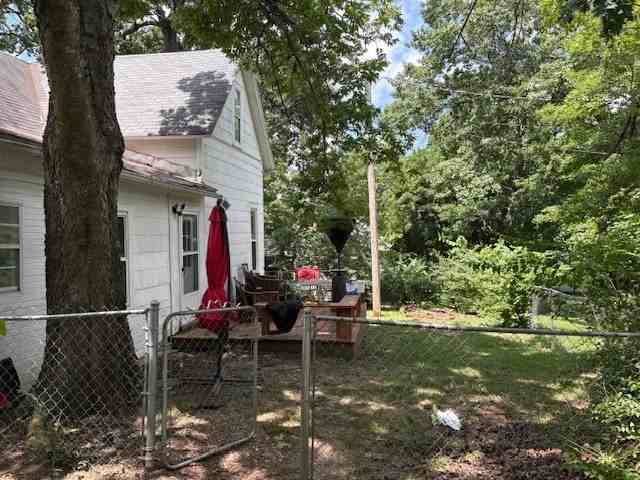 546 E Rebecca St - Photo 6 of 19