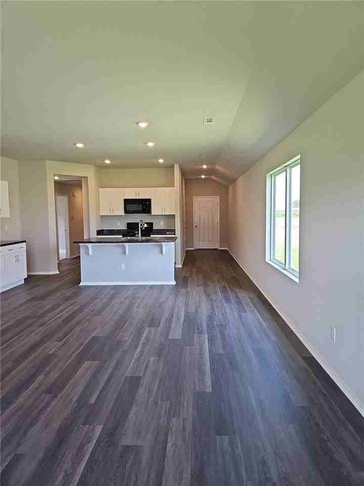 2508 E Jan St - Photo 6 of 13