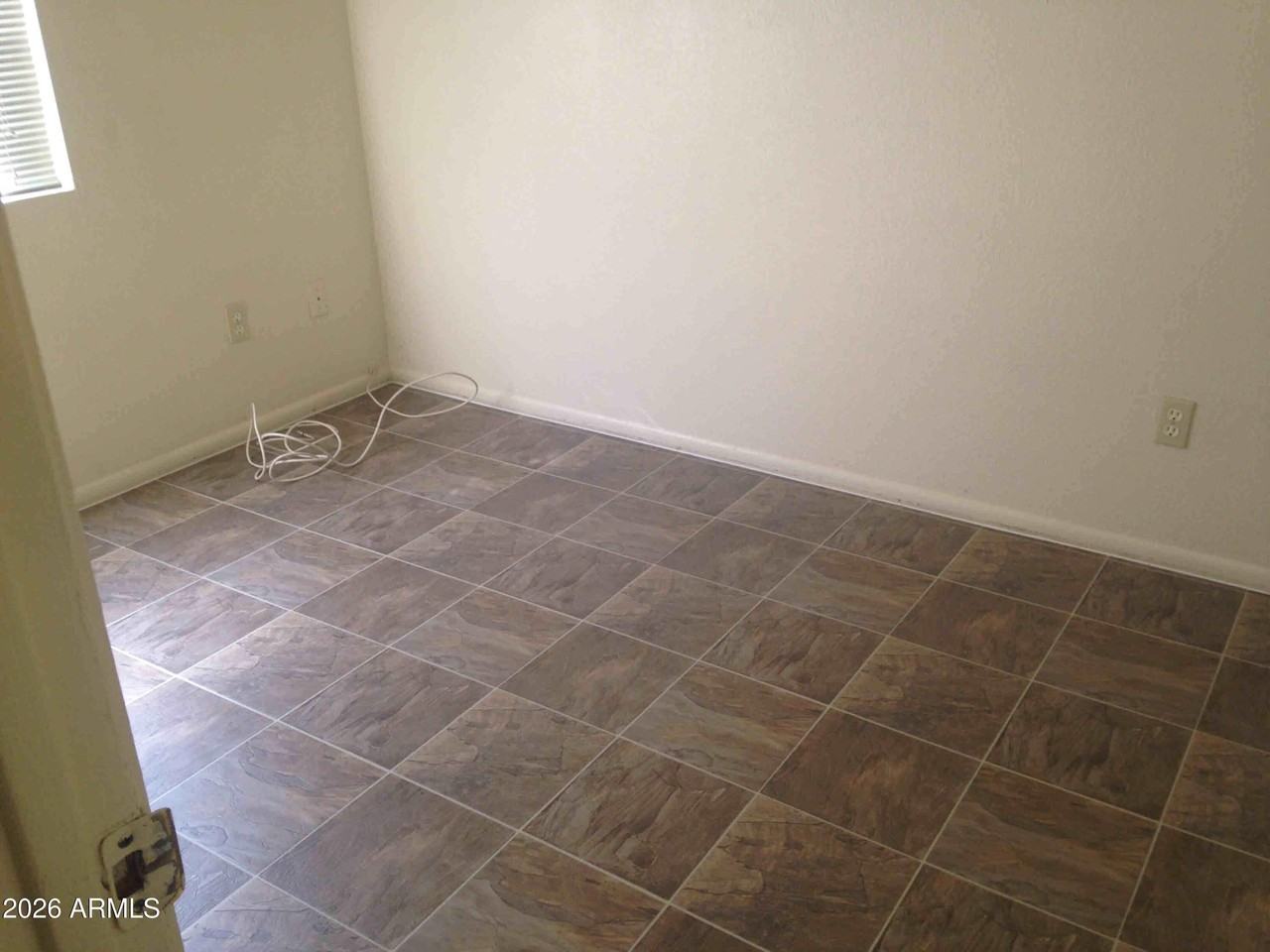 423 S Mitchell Dr #D - Photo 6 of 10