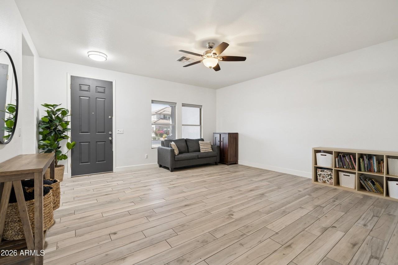 19668 E Canary Way - Photo 4 of 21