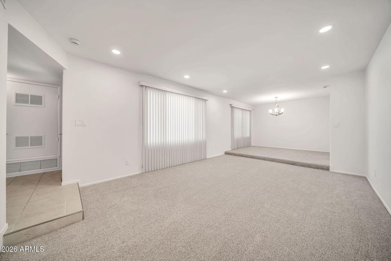 12801 N 16th Ave - Photo 6 of 50