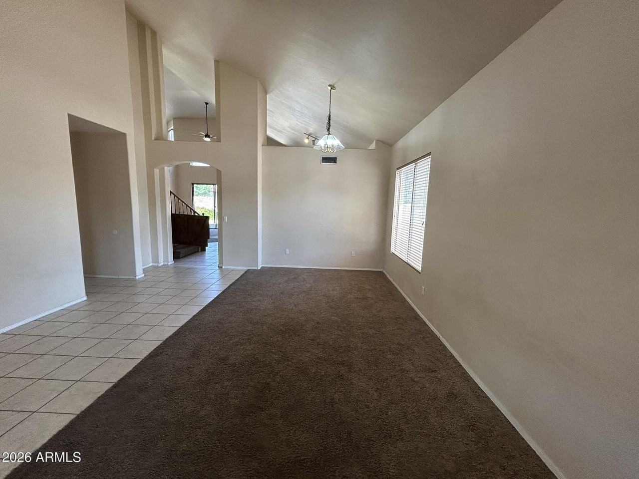 1240 E Baylor Ct - Photo 3 of 31