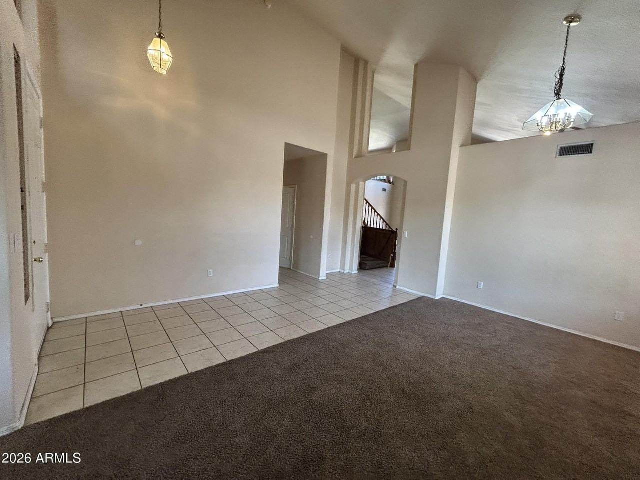 1240 E Baylor Ct - Photo 4 of 31