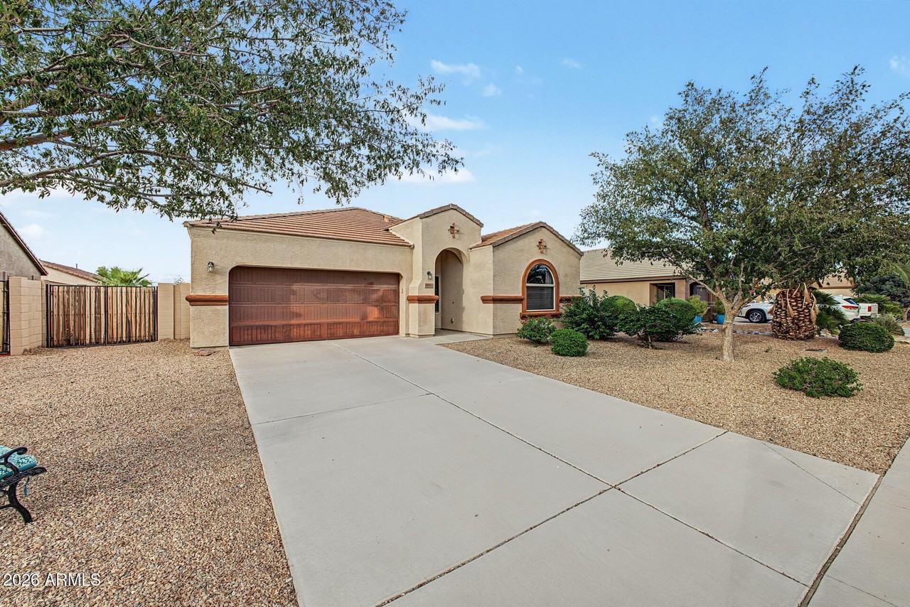 5596 E Helios Dr - Photo 3 of 37