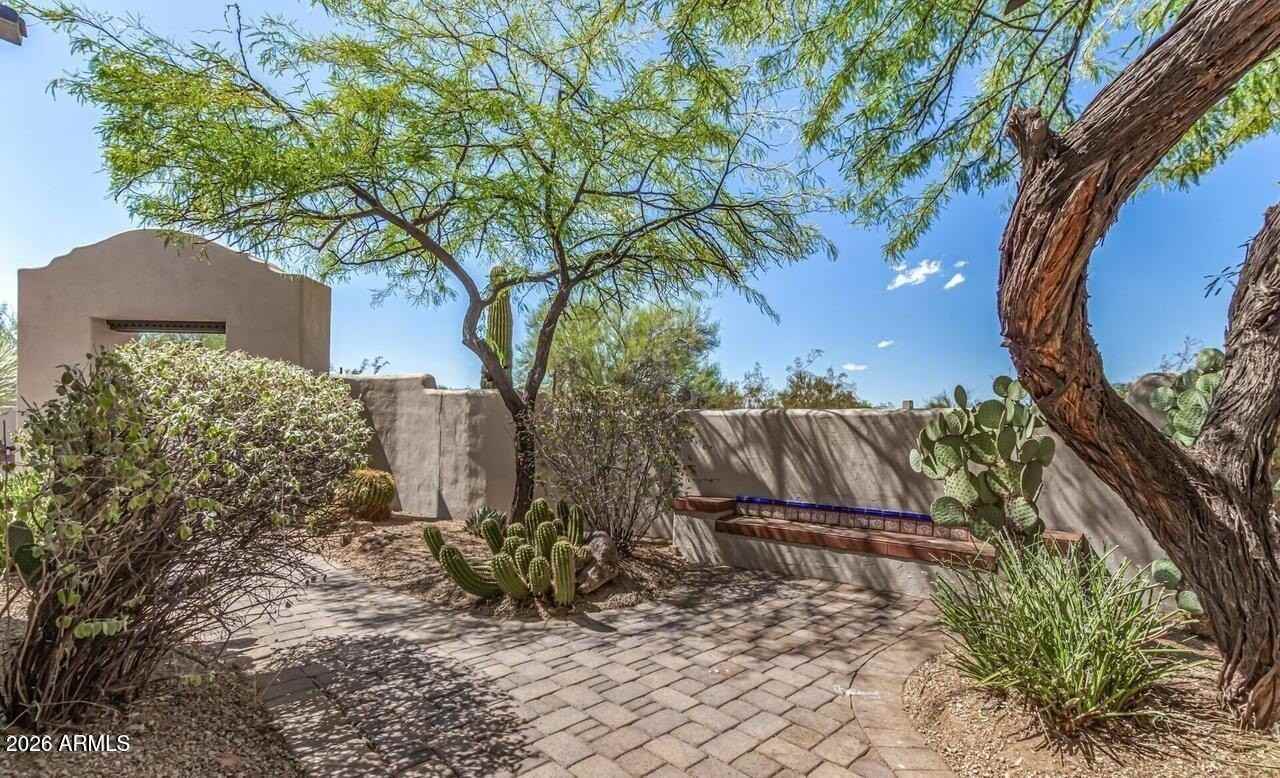 30600 N Pima Rd #19 - Photo 4 of 42