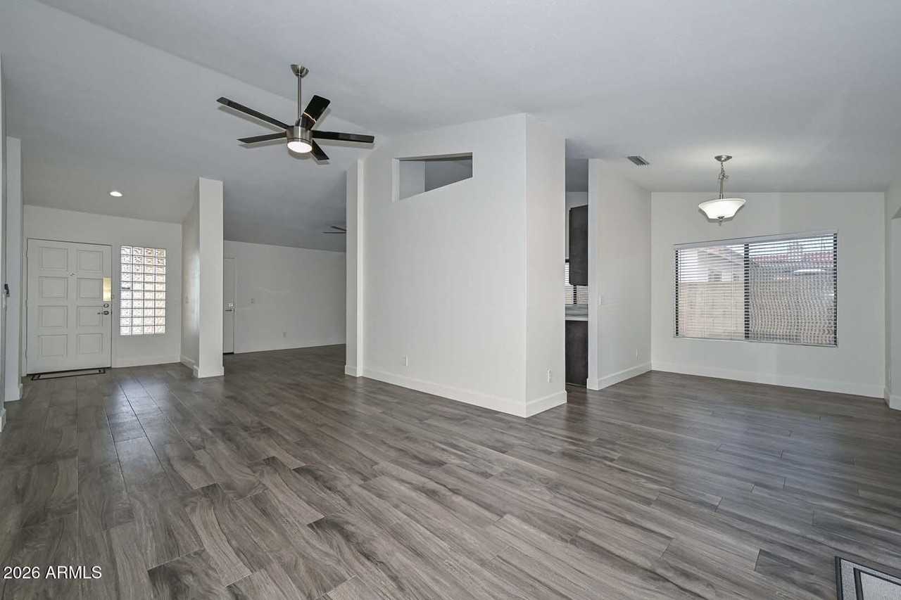 18848 N 73rd Dr - Photo 2 of 48