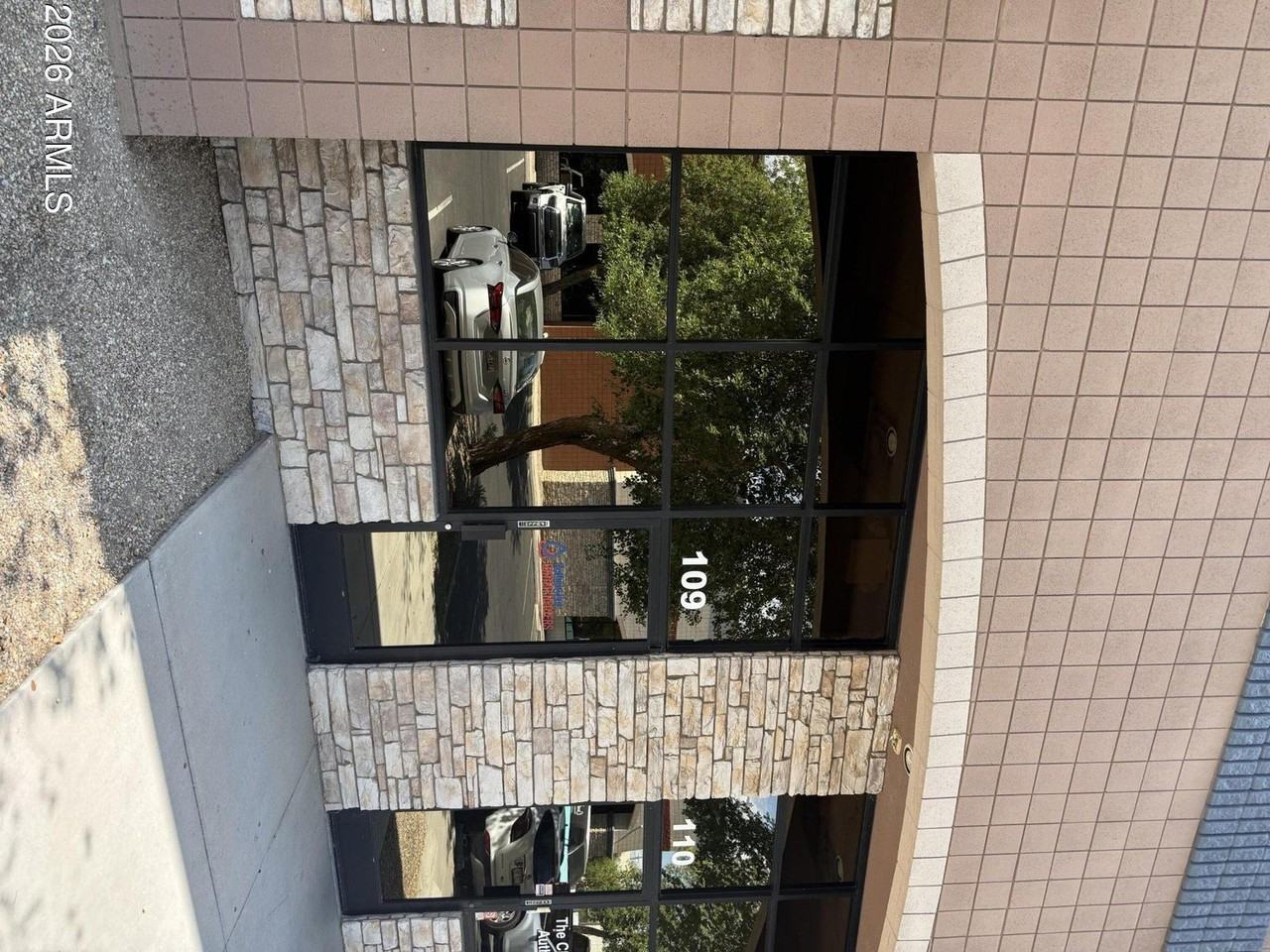 1050 N Fairway Dr #109 - Photo 4 of 20