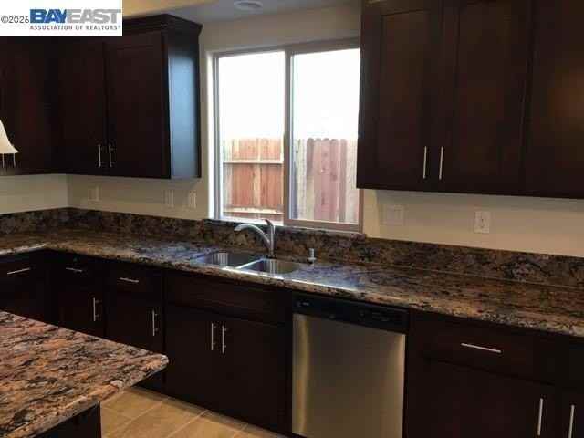 3513 Trentino St - Photo 4 of 25