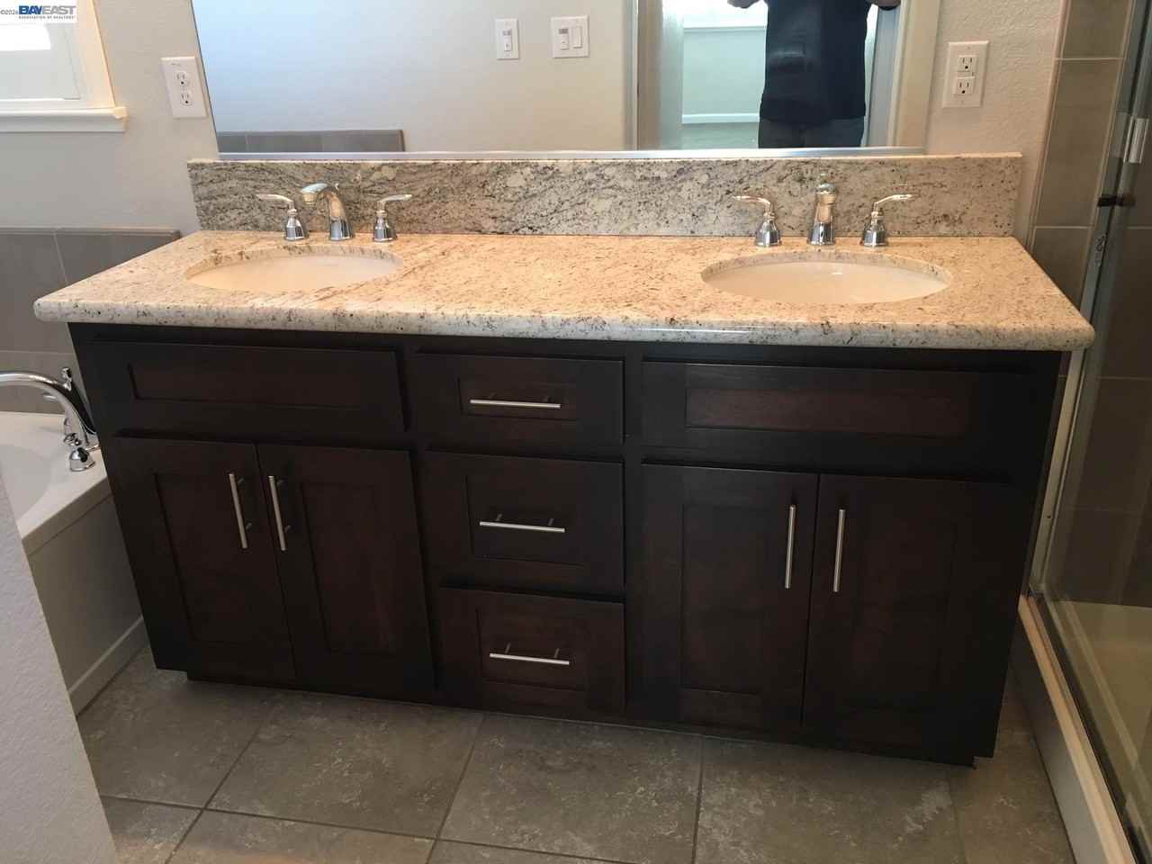 3513 Trentino St - Photo 7 of 25