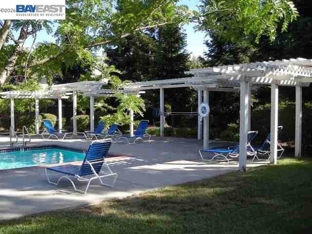333 Winterwind Cir - Photo 4 of 35