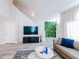 featured image of 146 Seagrass Way